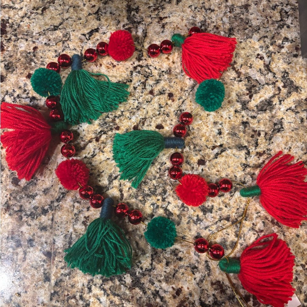 VINTAGE Red and Green Tassel Garland